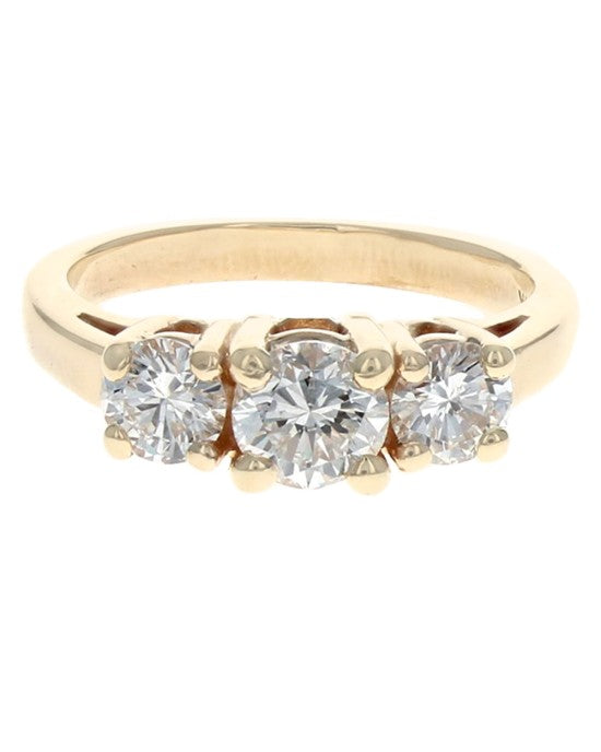 3-Stone Diamond Ring in Yellow Gold