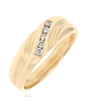 Gentlemen's Diamond Fluted Accent Tapered Band in Yellow Gold