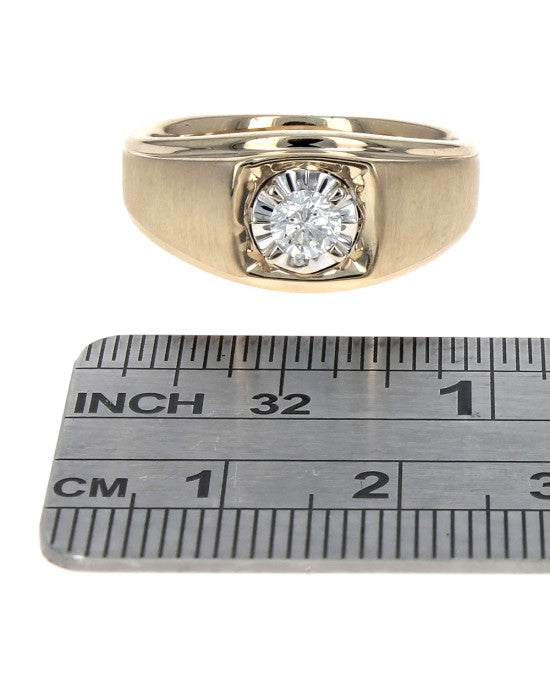 Gentlemen's Diamond Solitaire Ring in Yellow Gold