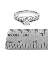 Round Brilliant Cut Diamond Engagement Ring in Platinum