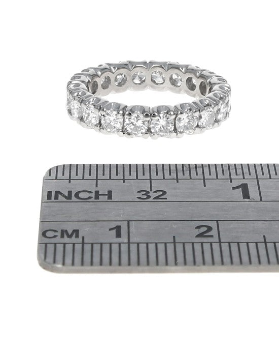 Round Brilliant Cut Diamond Eternity Band in Platinum
