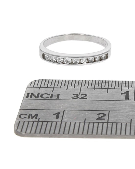Round Diamond Band in White Gold