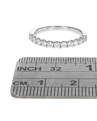 Shared Prong Round Diamond Band