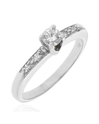 Round Diamond Engagement Ring in White Gold