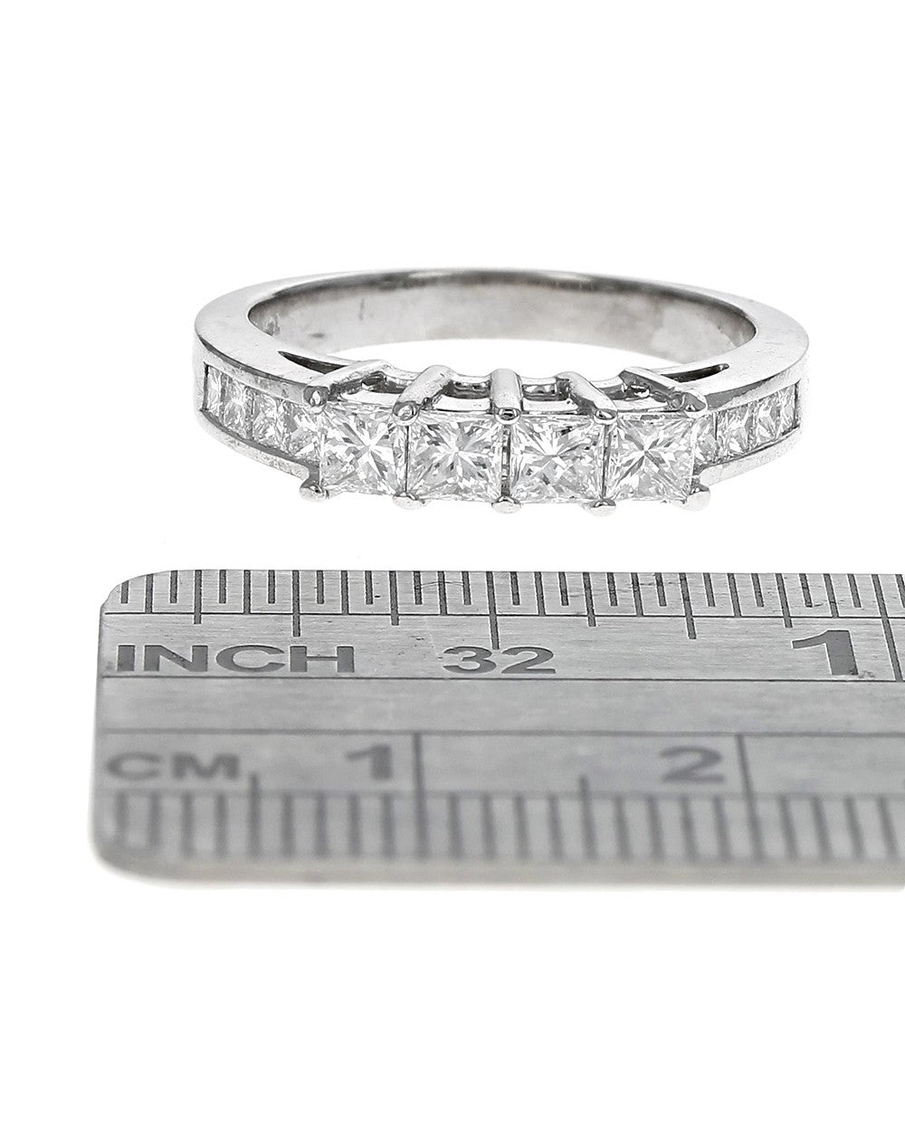 Princess Cut Diamond Ring in White Gold