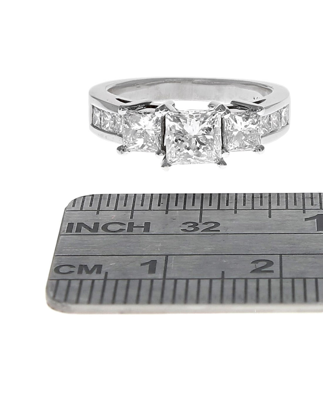 Princess Cut Diamond Engagement Ring in White Gold