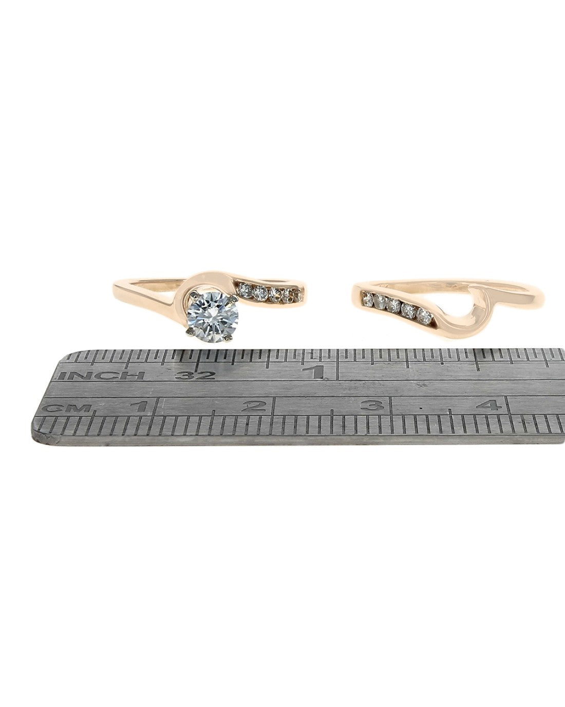 Round Diamond Bypass Wedding Set in White Gold