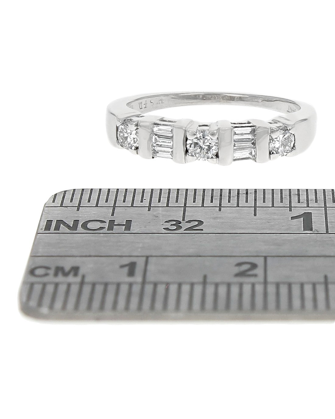 Alternating Round and Baguette Diamond Tapered Ring in White Gold