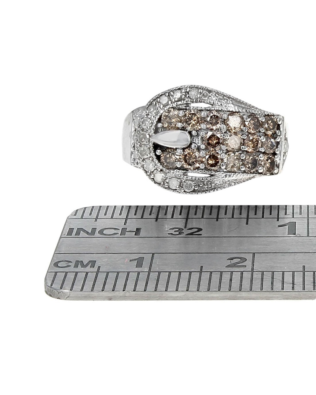 Diamond Milgrain Buckle Ring in White Gold