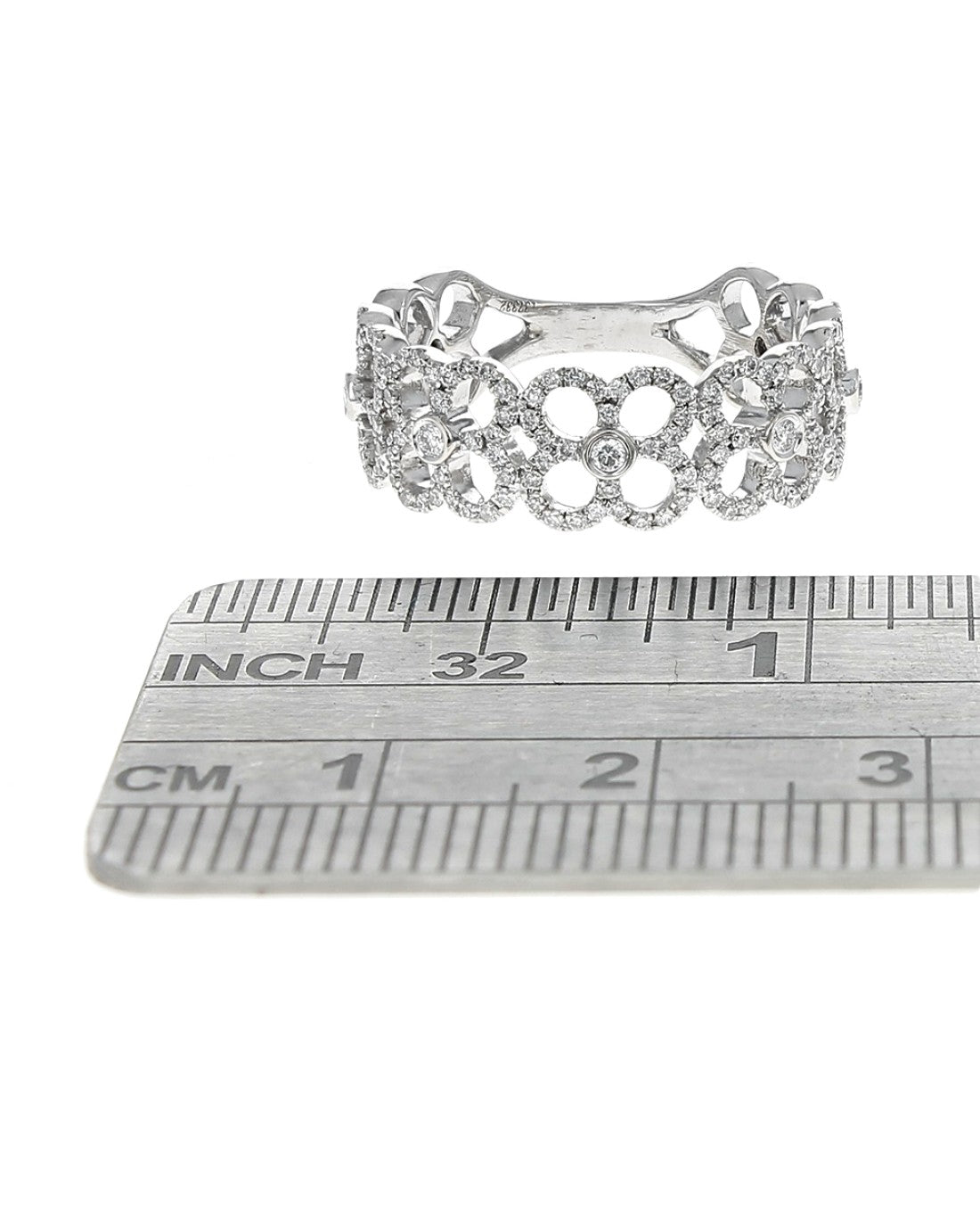 Diamond Pave Open Clover Motif Band
