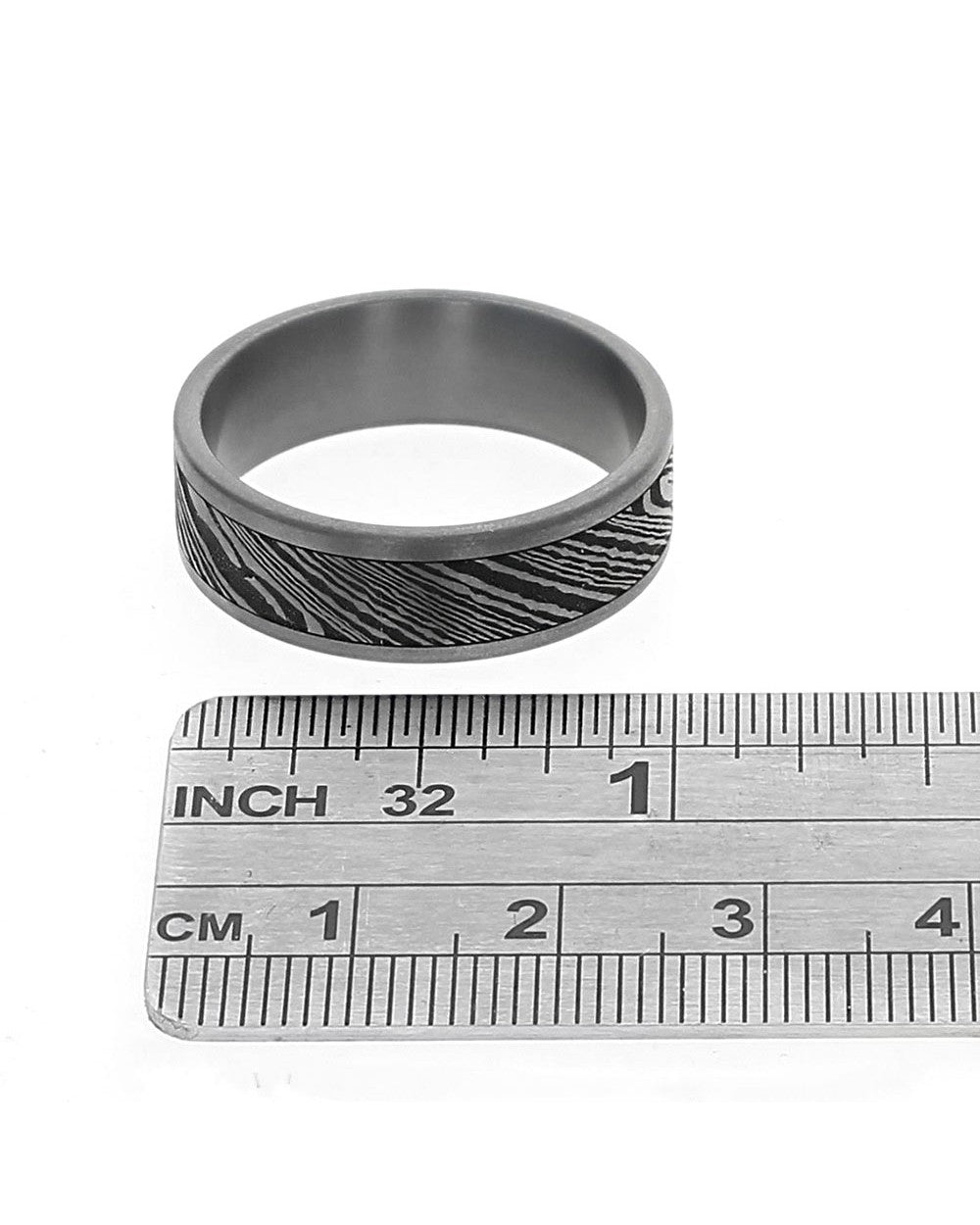 Gentlemen's Damascus Pattern Straight Edge Comfort Fit Band in Tantalum and Steel
