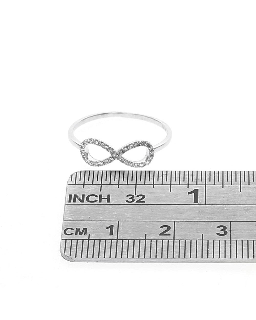 Diamond Infinity Ring in White Gold