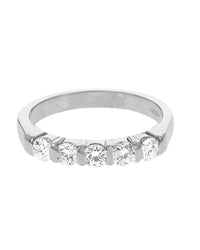 Round Diamond Ring in White Gold