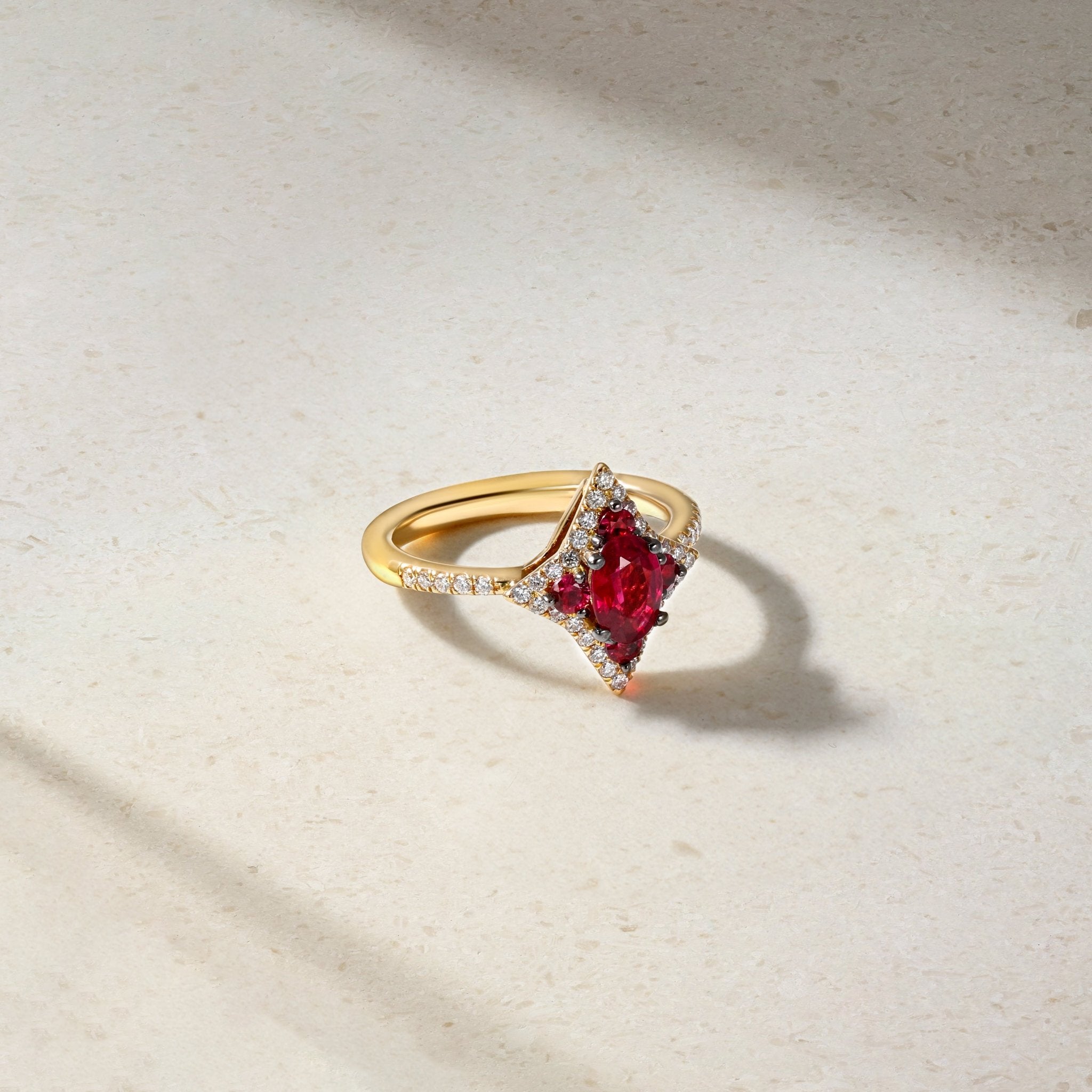 18kt Yellow Gold