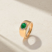 Heirloomed Oval Emerald Cigar Band