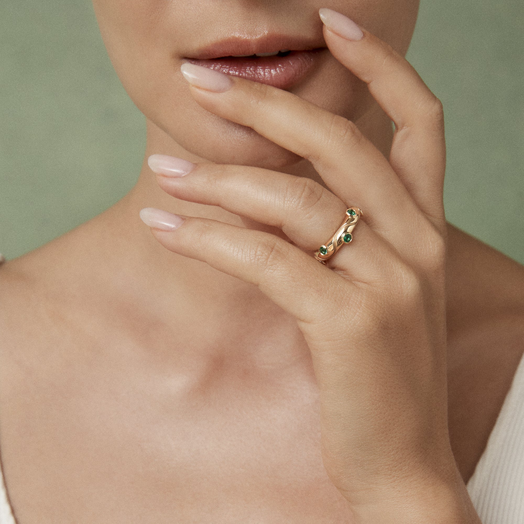 Riva Crest Emerald Ring