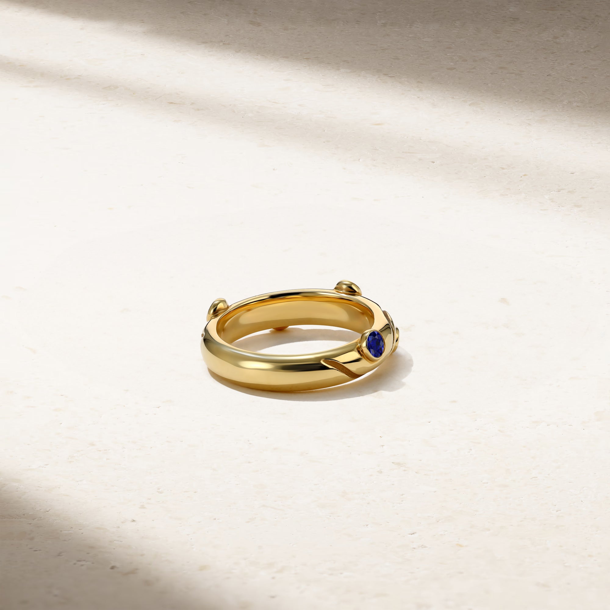 Riva Crest Sapphire Ring