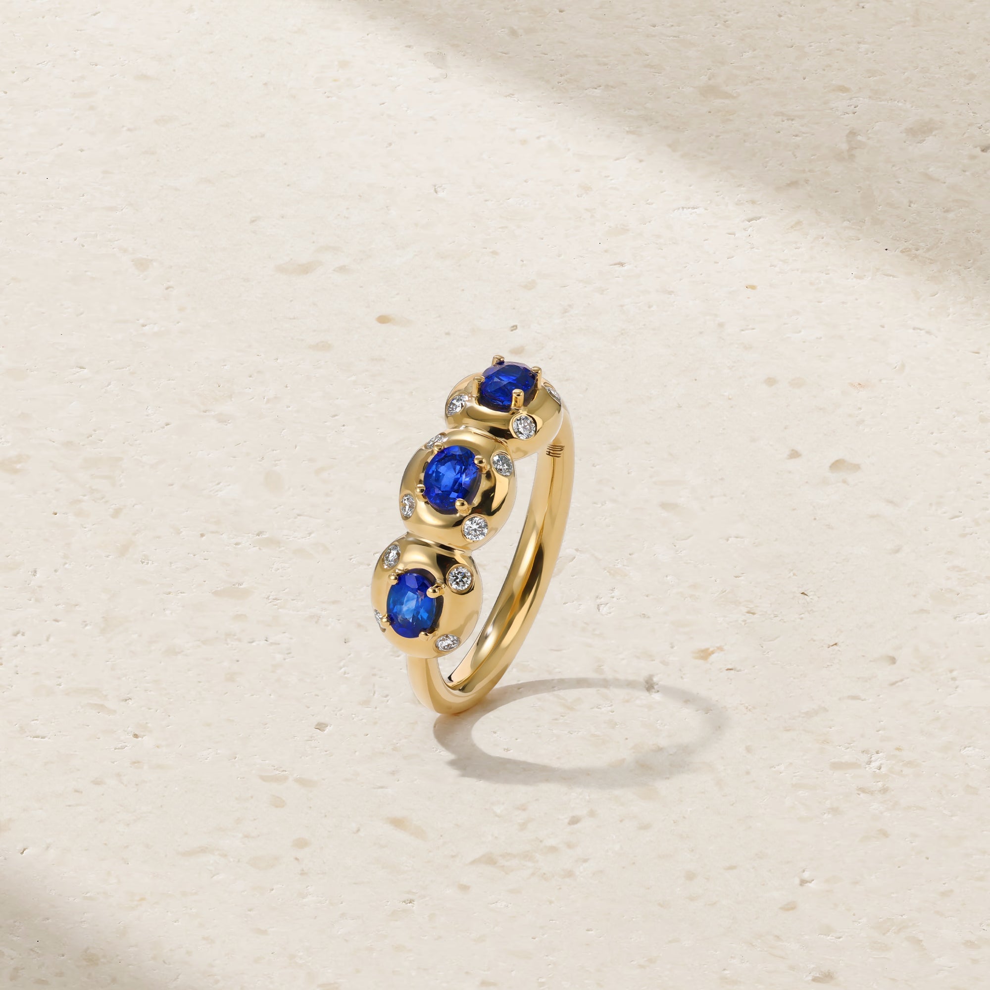 Aurum Triple Oval Sapphire Band