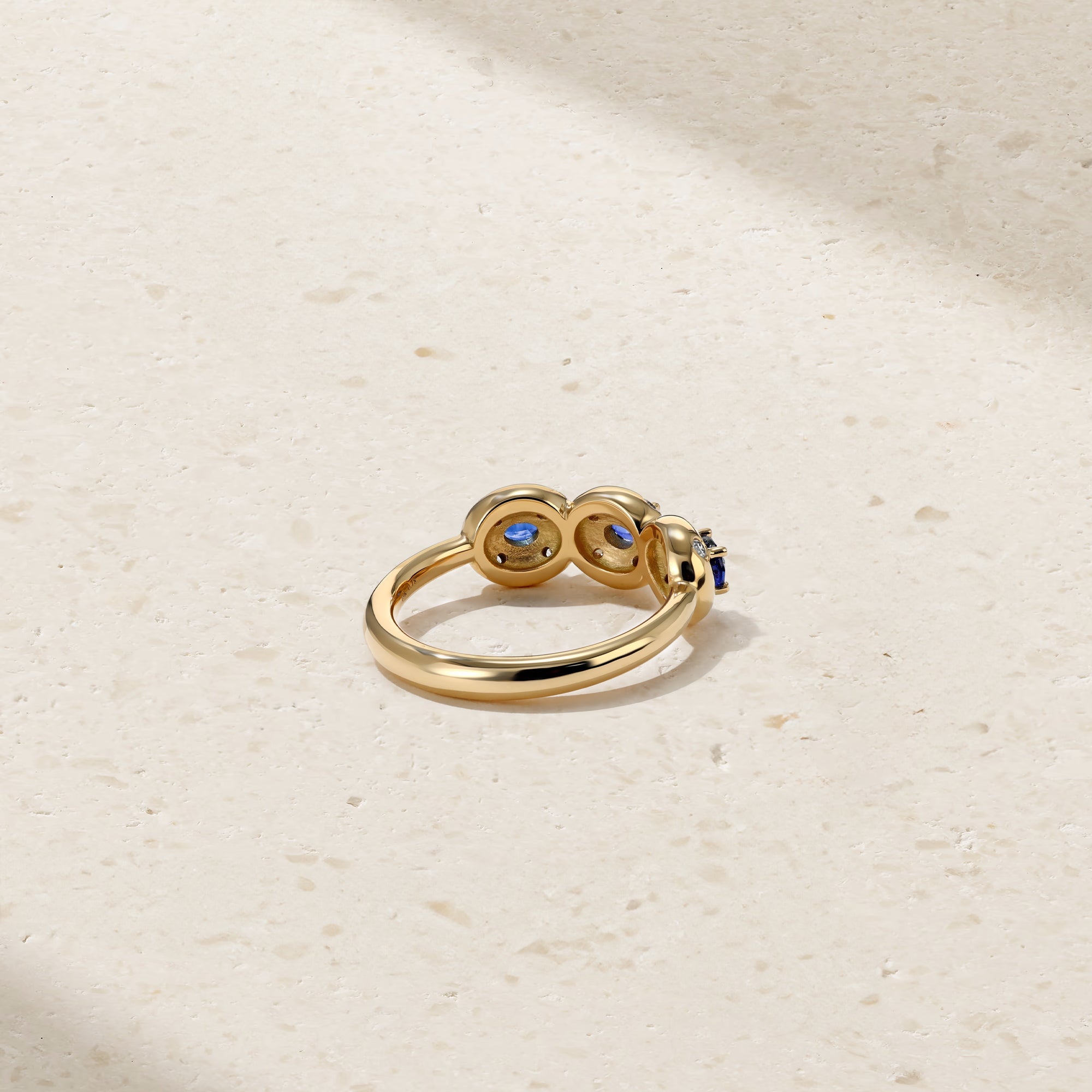 Aurum Triple Oval Sapphire Band