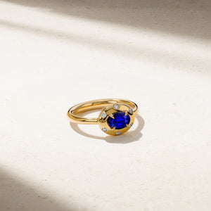 Aurum Oval Sapphire Ring