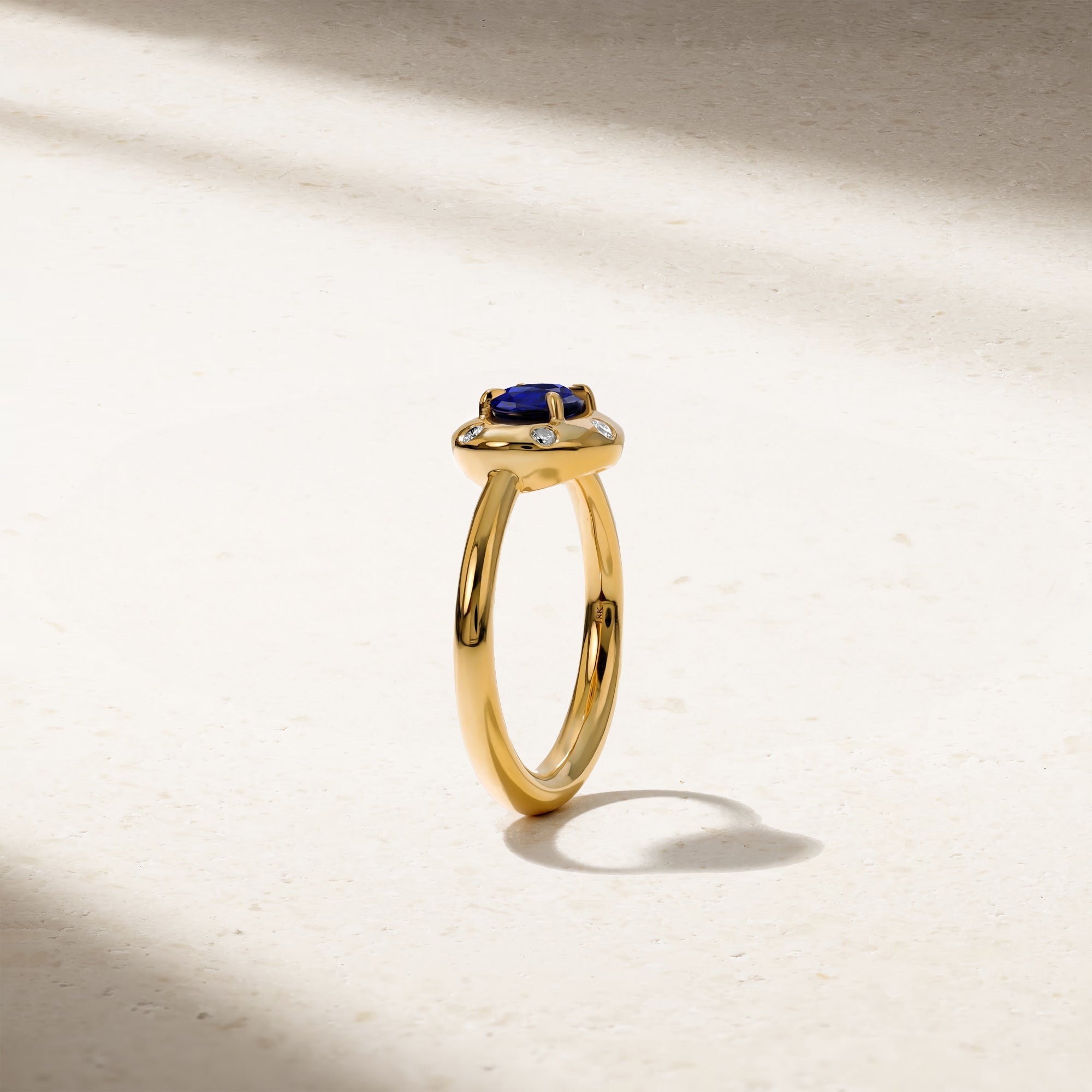 Aurum Oval Sapphire Ring