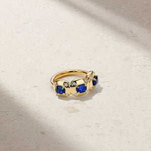 Aurum Triple Cushion Sapphire Band