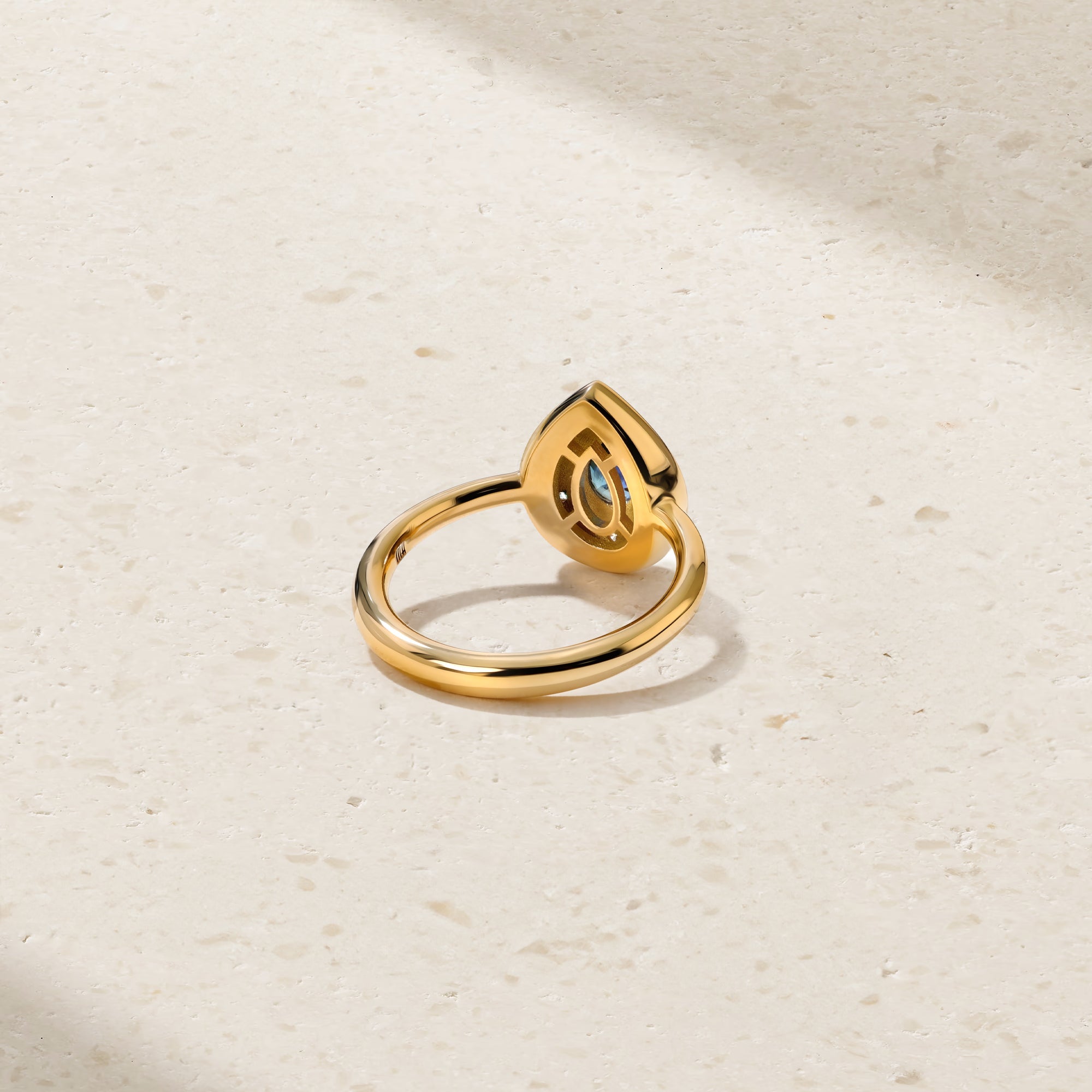 Aurum Pear Sapphire Ring