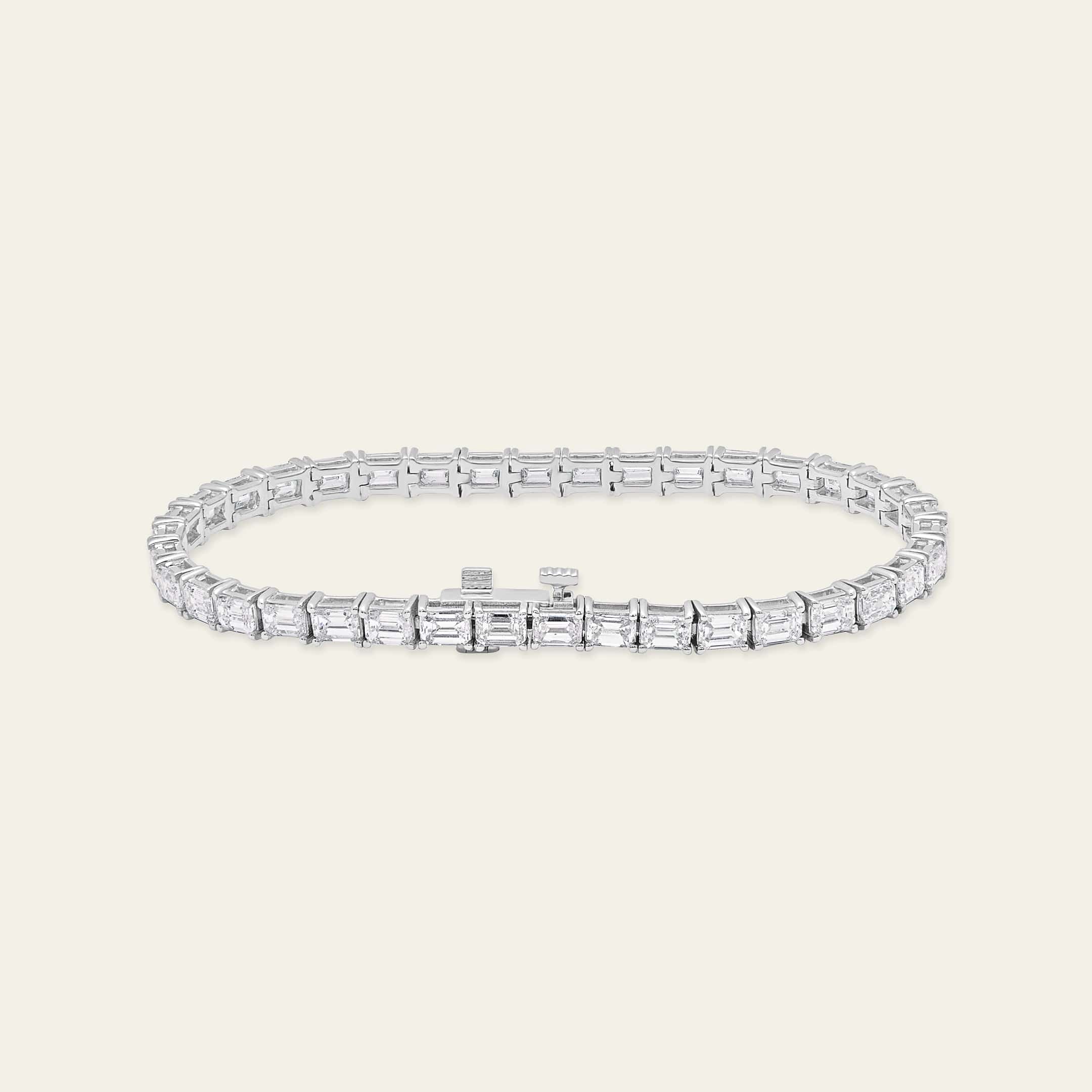 Alya 8 Carat Emerald-Cut Diamond Tennis Bracelet