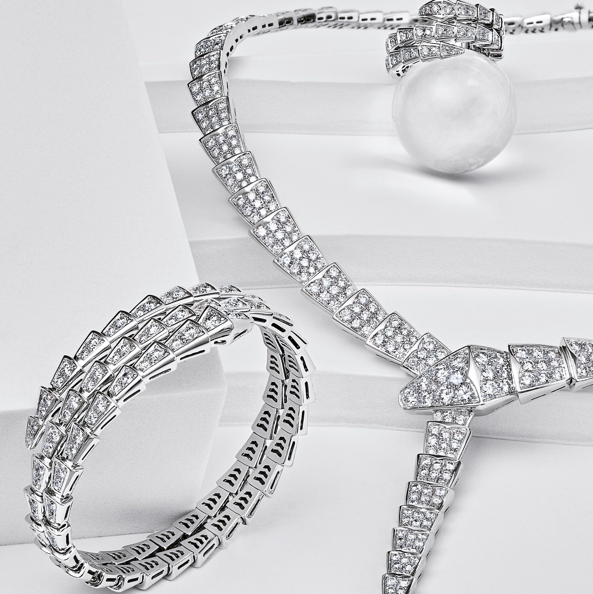 BVLGARI Serpenti Two-Coil Bracelet White Gold Diamond 357274