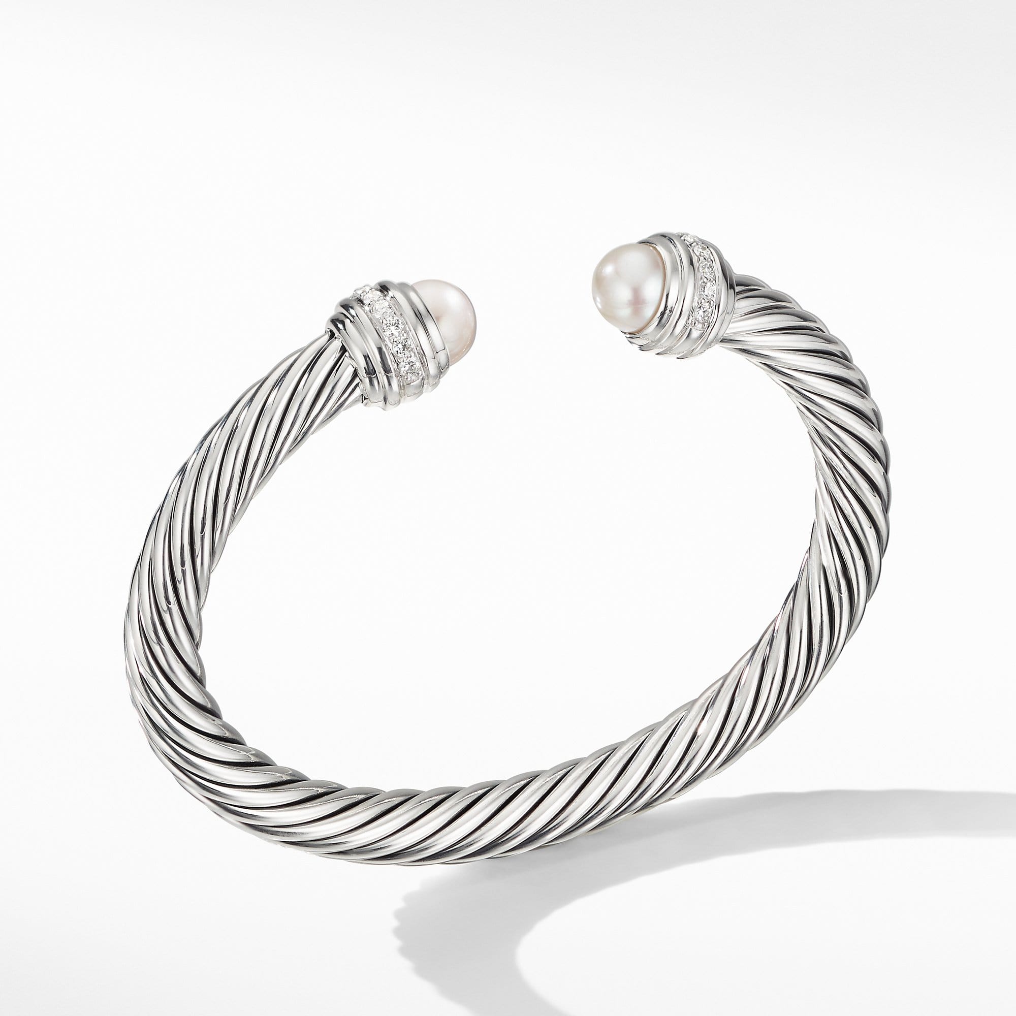 Cable Bracelet with Pearls and Diamonds