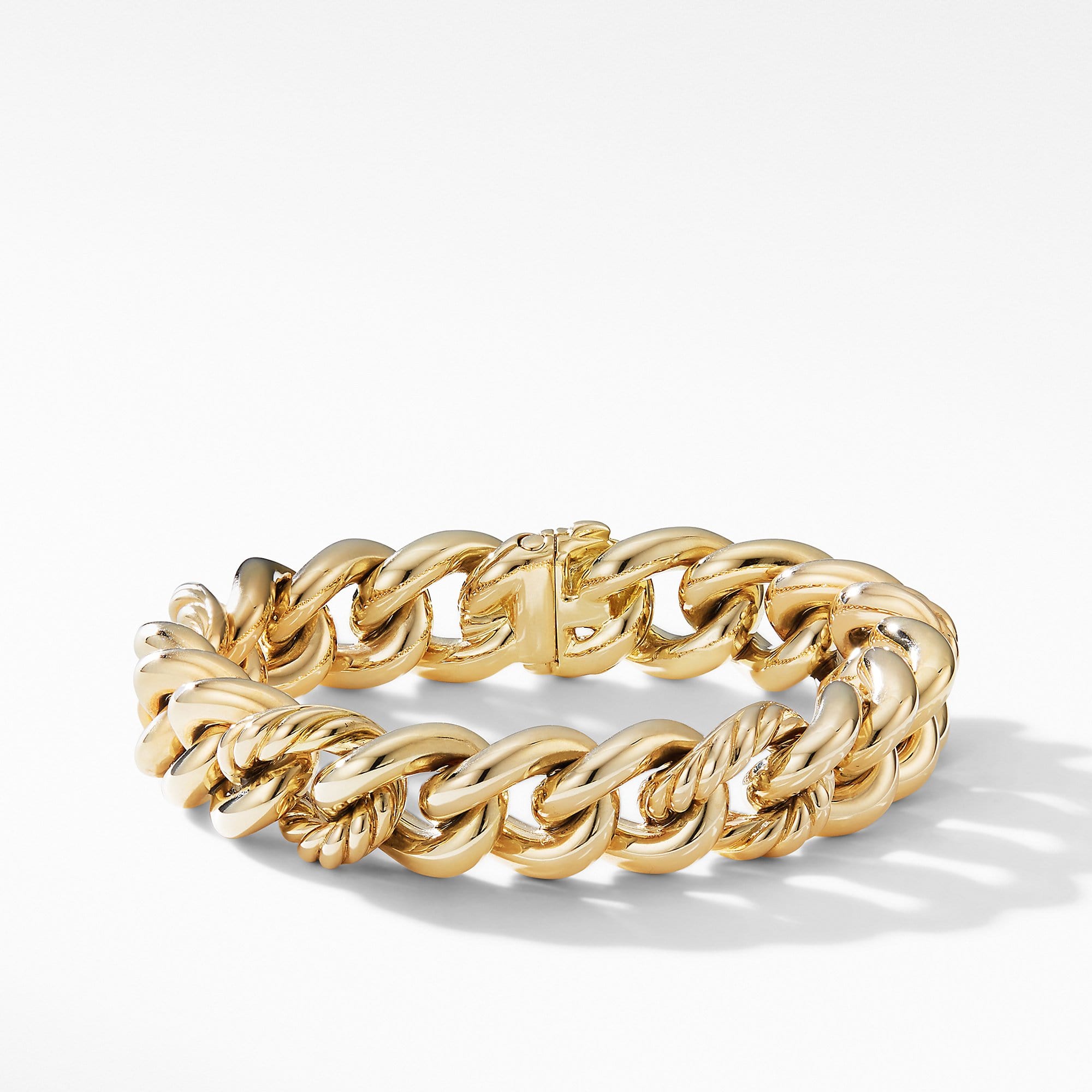 Curb Chain Bracelet in 18K Yellow Gold