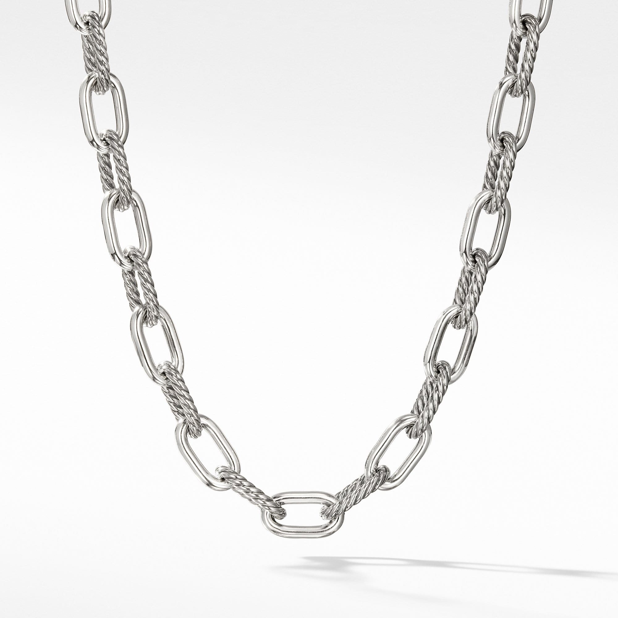 DY Madison Medium Necklace, 11mm
