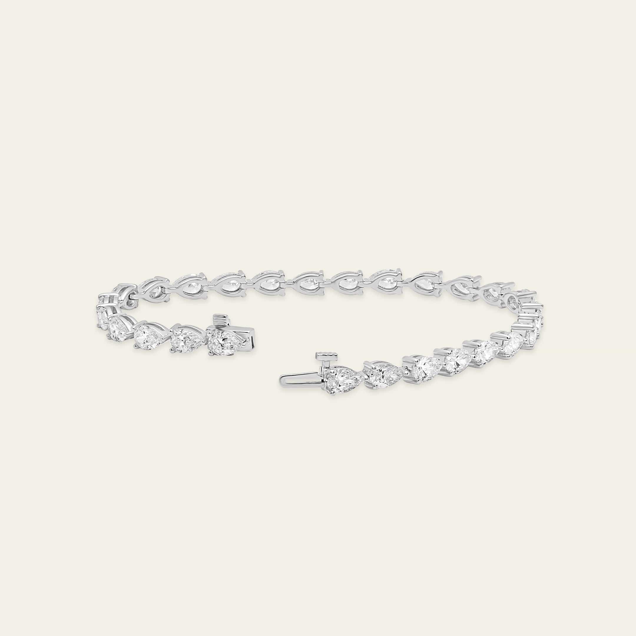 Esme 10 Carat Pear-Shaped Diamond Tennis Bracelet