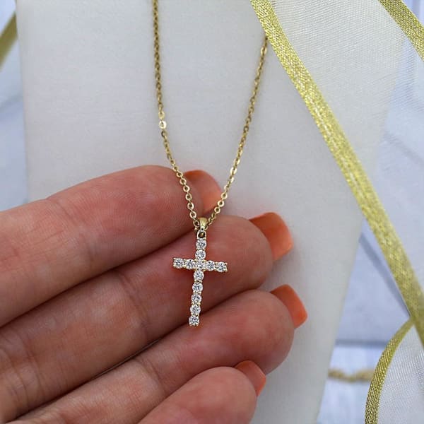 0.25ct. Cross Shaped Natural Diamond Pendant Set In 14K Yellow Gold, Round Brilliant Cut