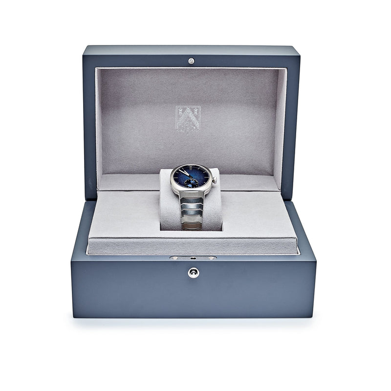 H. Moser & Cie 6500-1200 Streamliner Small Seconds Blue Enamel (2024)