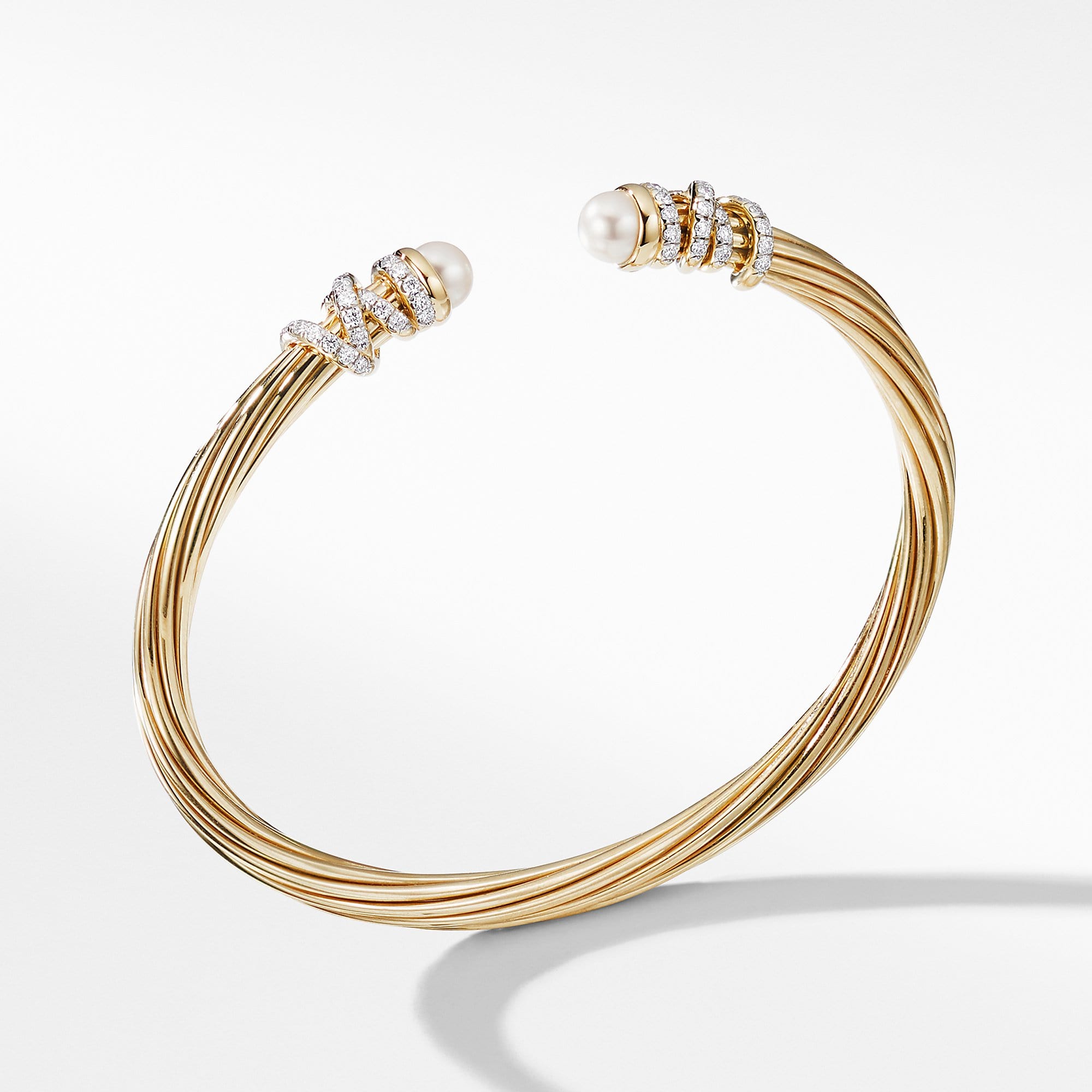 Helena End Station Bracelet in 18K Yellow Gold with Pearls and Diamonds