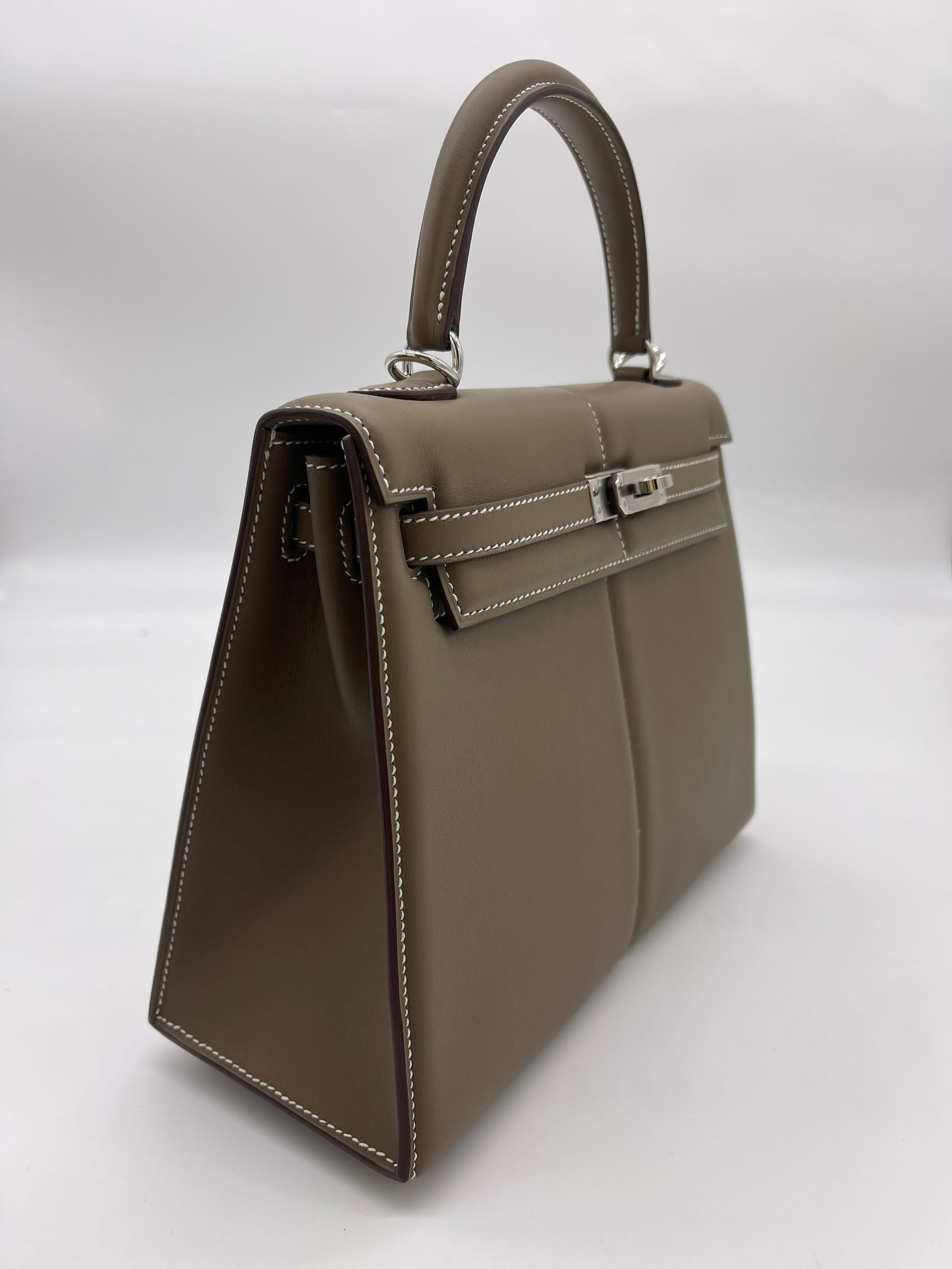 Hermès Etoupe Kelly 25 Swift Padded Palladium Hardware Limited Edition