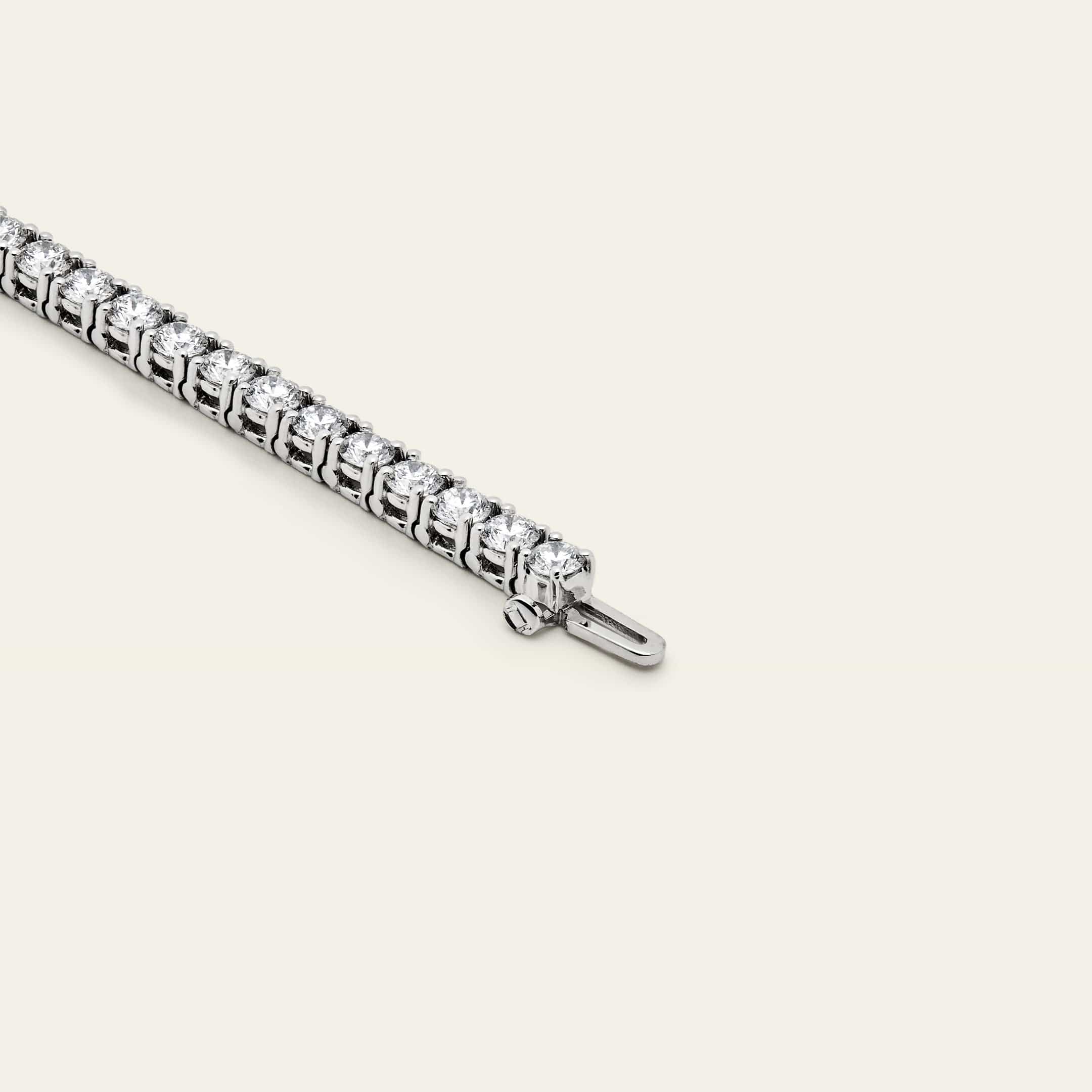 Luce 8 Carat Round Diamond Tennis Bracelet