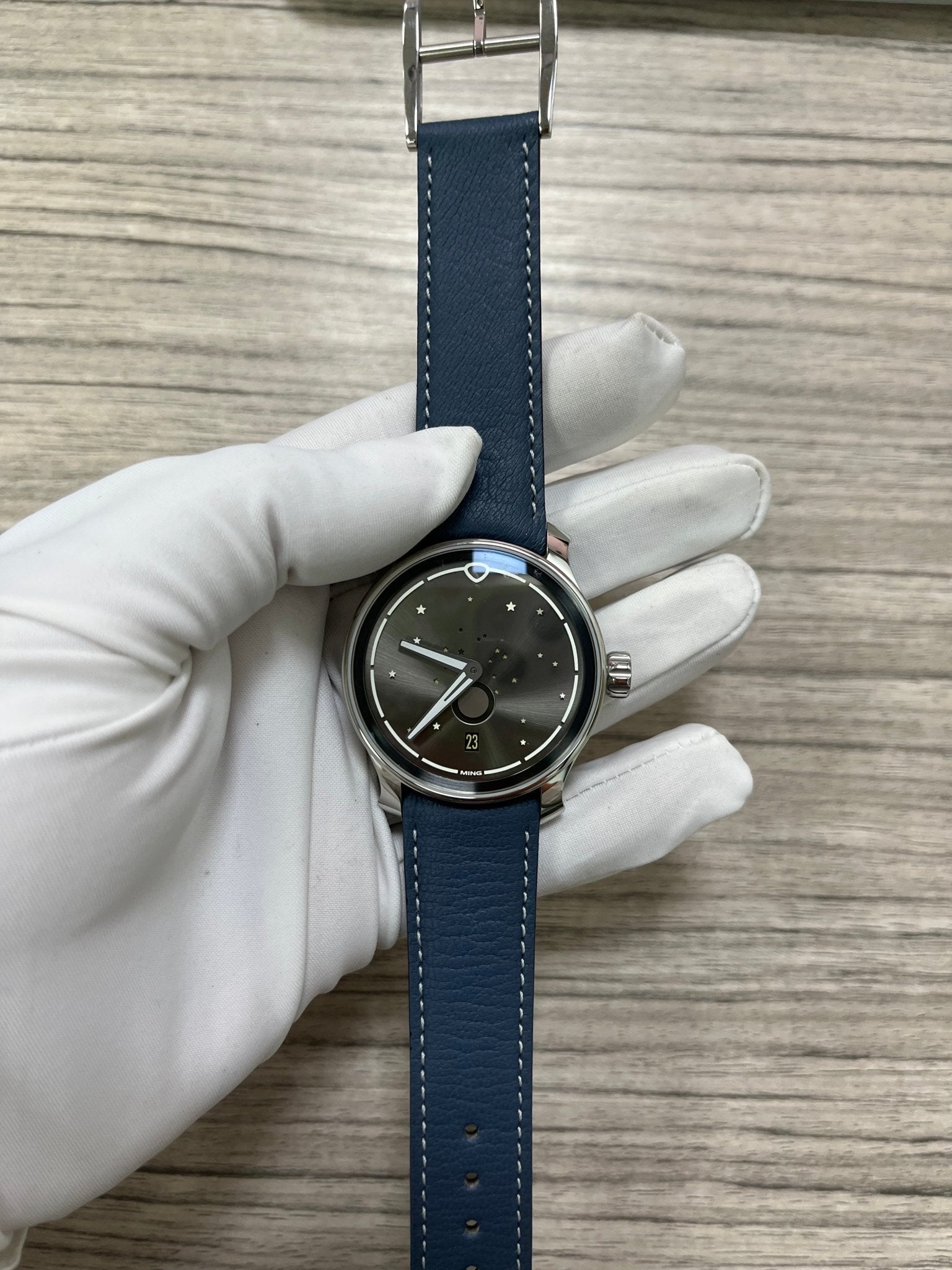Ming Moonphase 37.05 SERIES 2