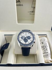 Omega Speedmaster 'Silver Snoopy Award' 310.32.42.50.02.001