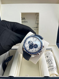 Omega Speedmaster 'Silver Snoopy Award' 310.32.42.50.02.001
