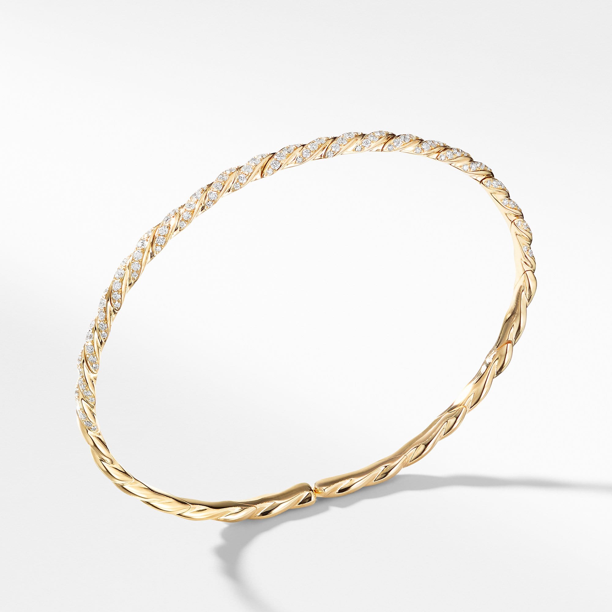 Pave Flex Single Row Bracelet with Diamonds in 18K Gold