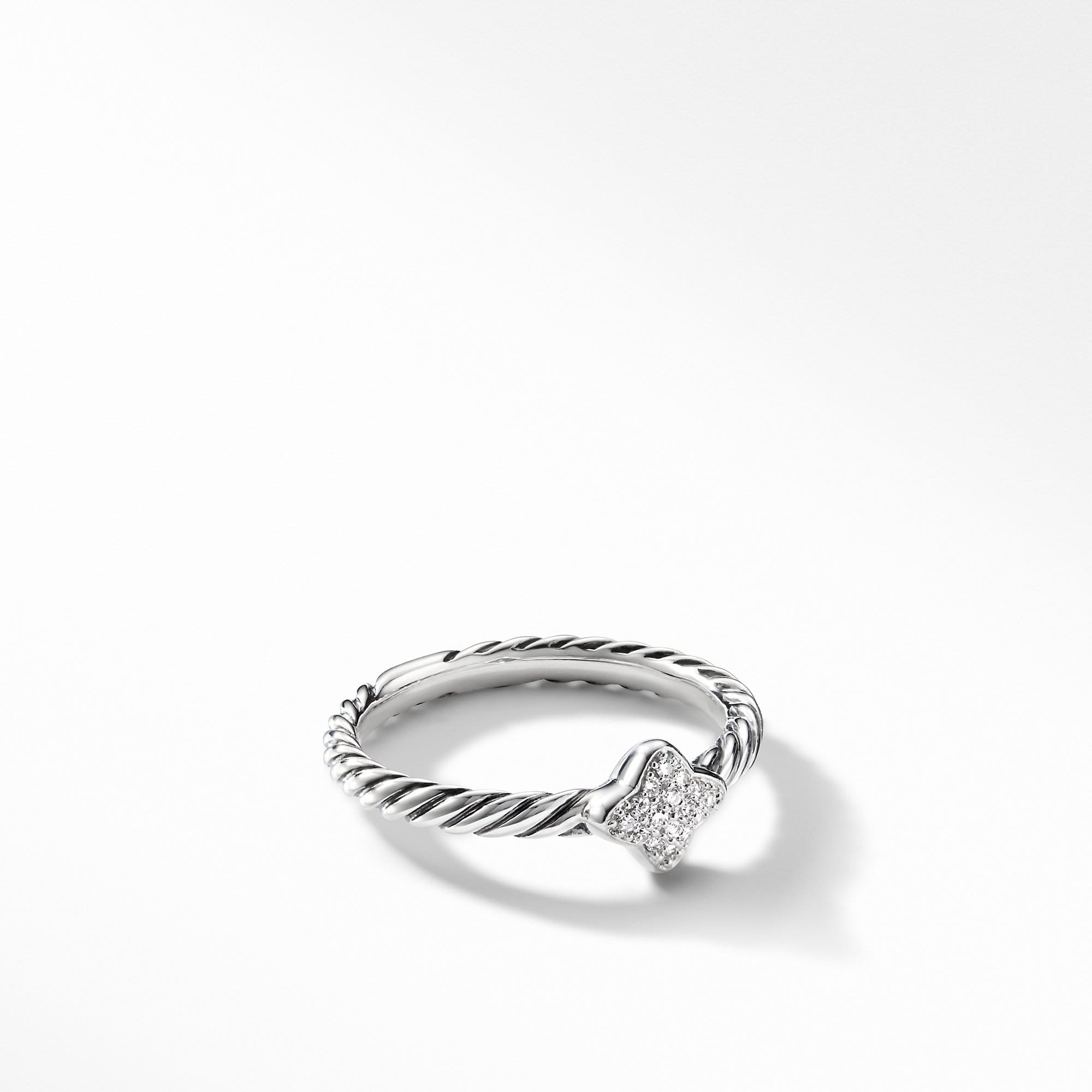 Quatrefoil Ring with Diamonds