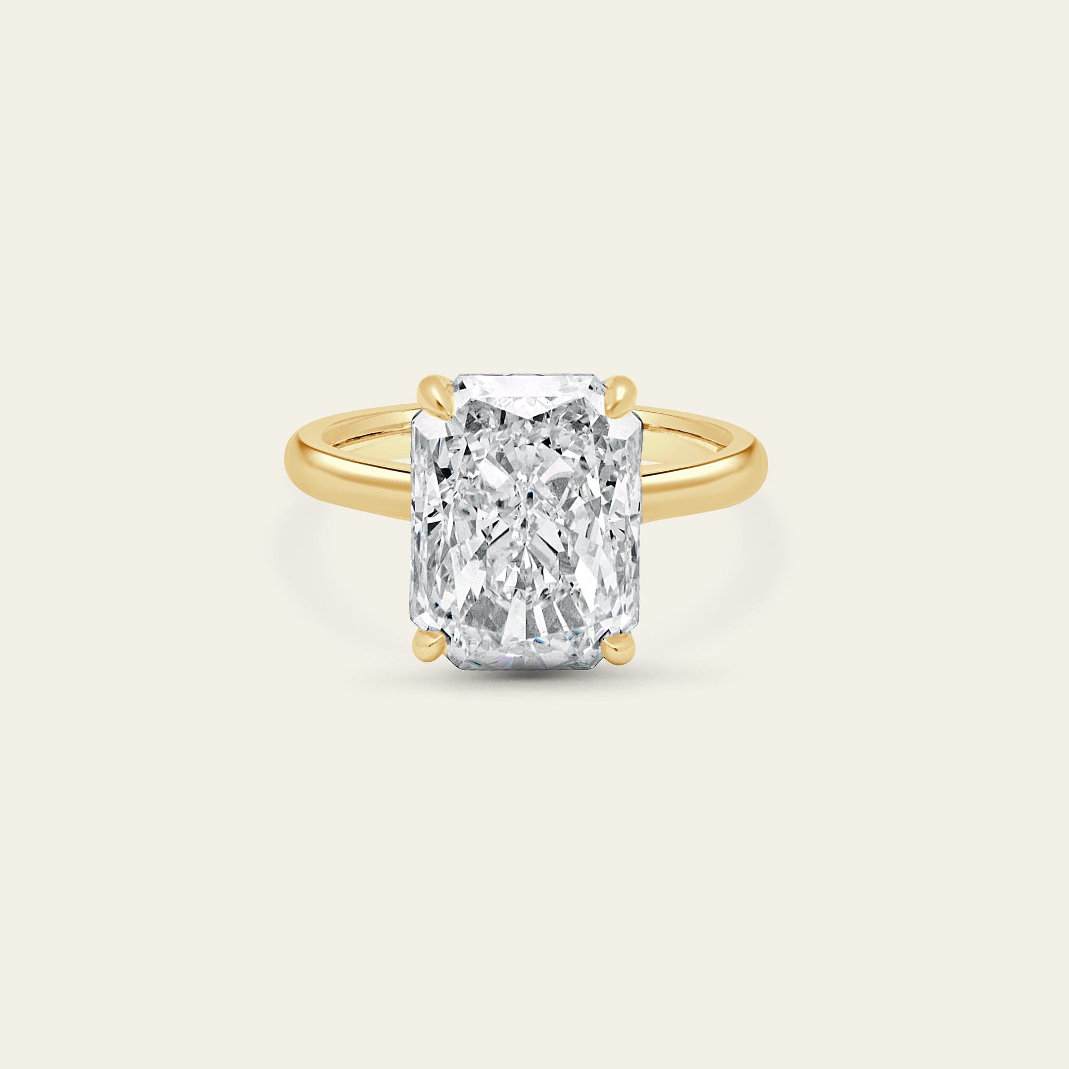 Radiant Cut Diamond Engagement Ring