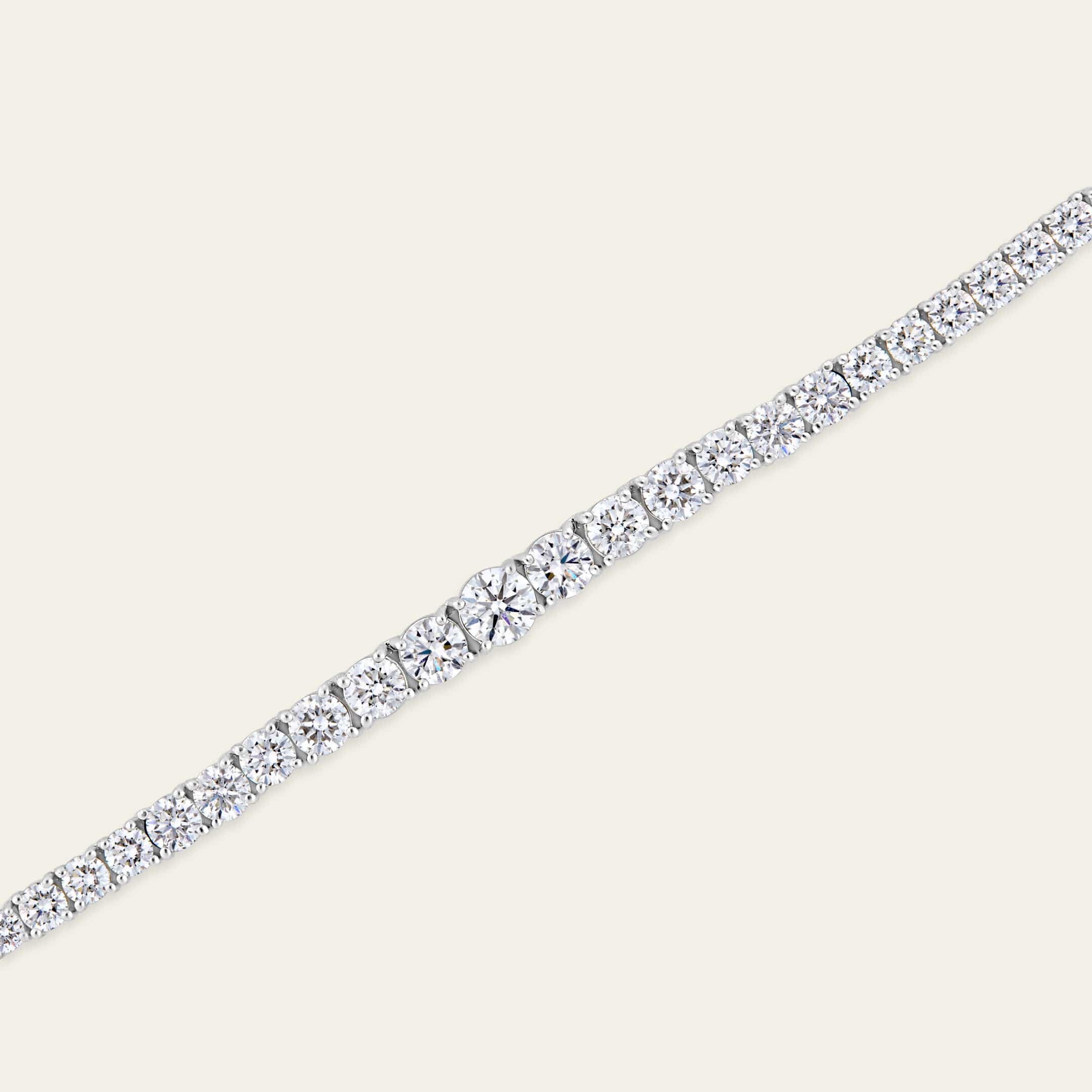 Riviera 14 Carat Graduated Diamond Tennis Necklace
