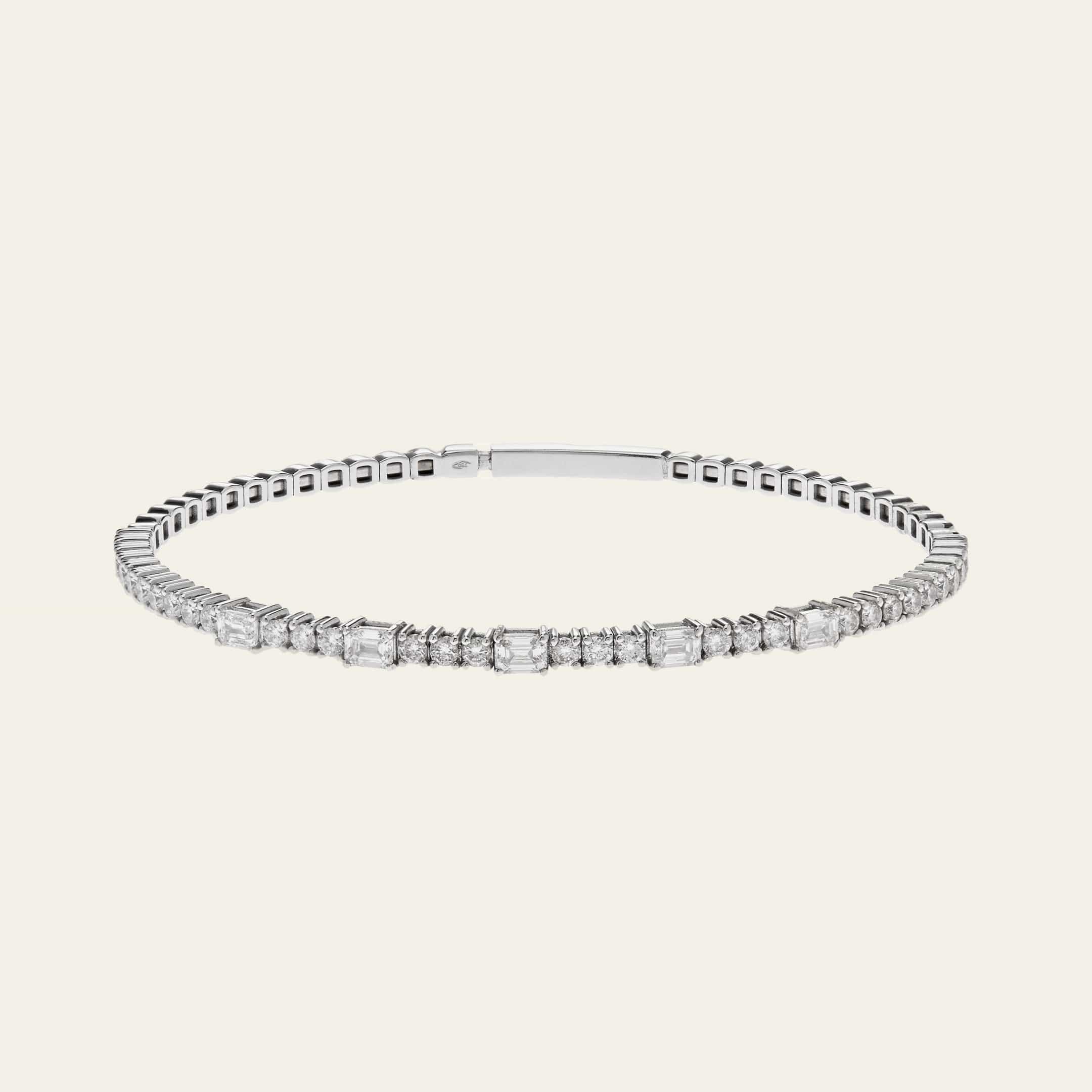 Round Brilliant Diamond Bracelet