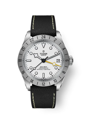 Tudor Black Bay Pro - m79470-0006