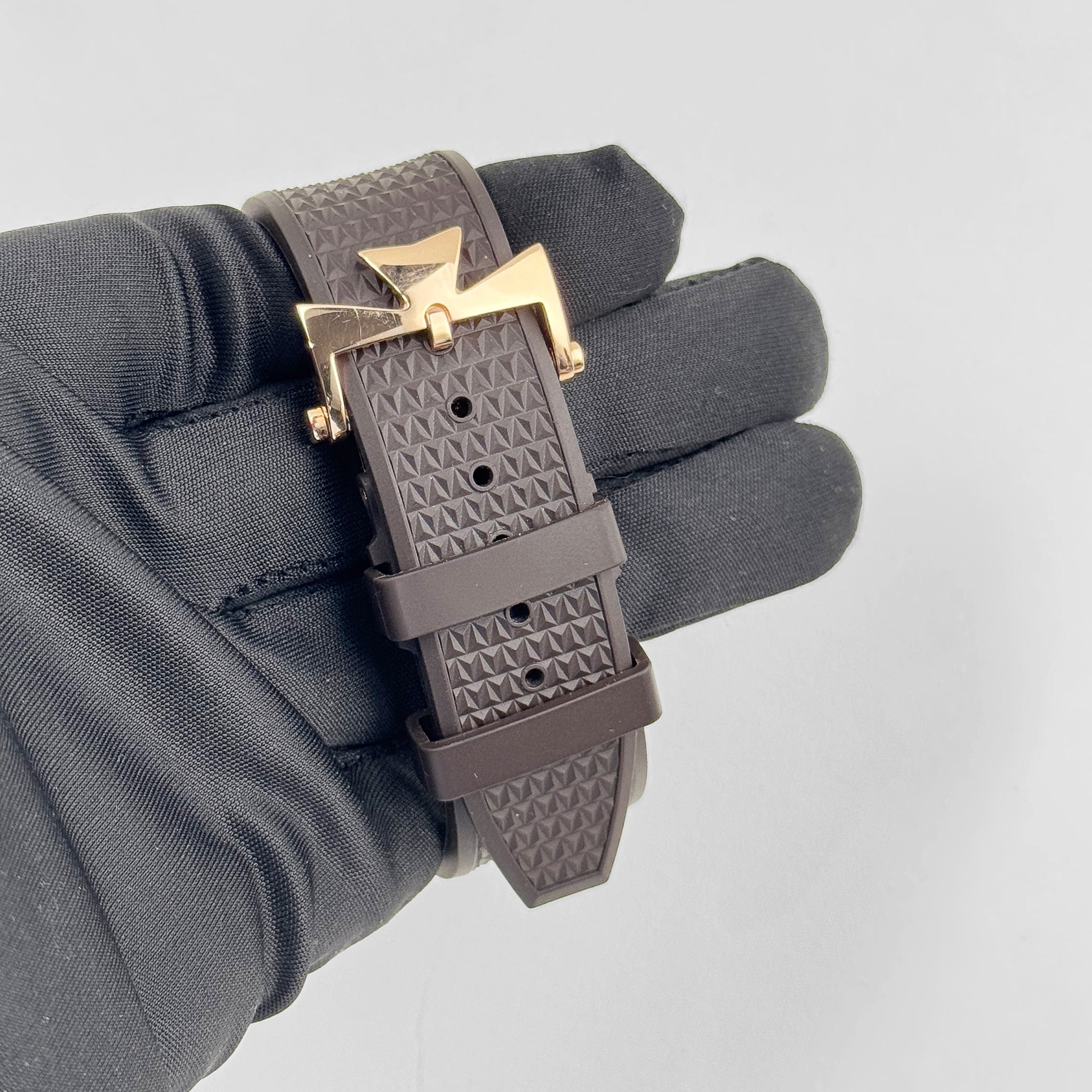 Vacheron Constantin Overseas Dual Time 7900V/000R-B336 Rose Gold Silver Dial