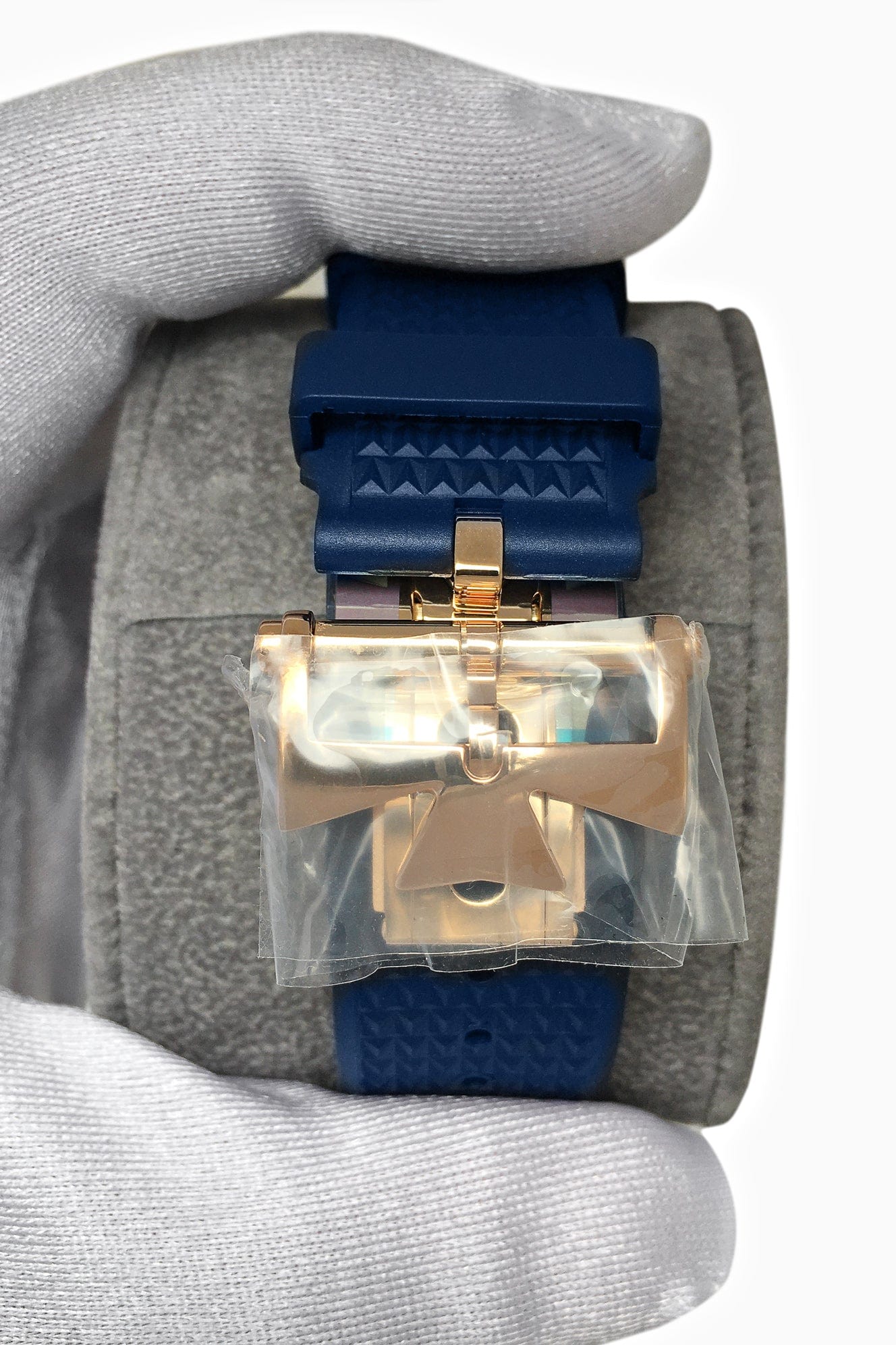 Vacheron Constantin Overseas 4300V/000R-B064 Ewiger Kalender Ultra-Thin Rose Gold Silver Dial