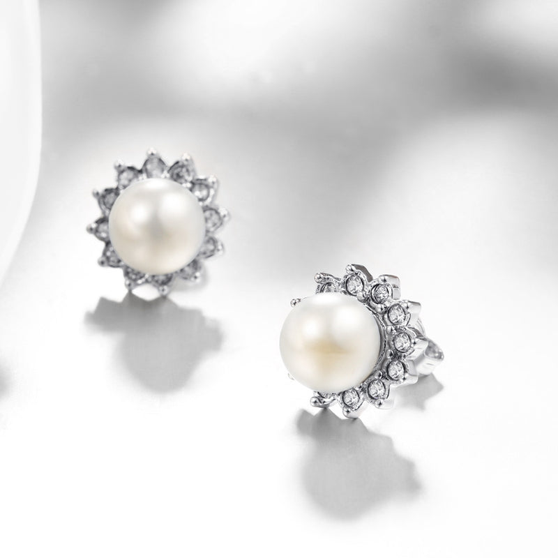 Swarovski Crystal Pearl Stud Earring in 18K White Gold Plated